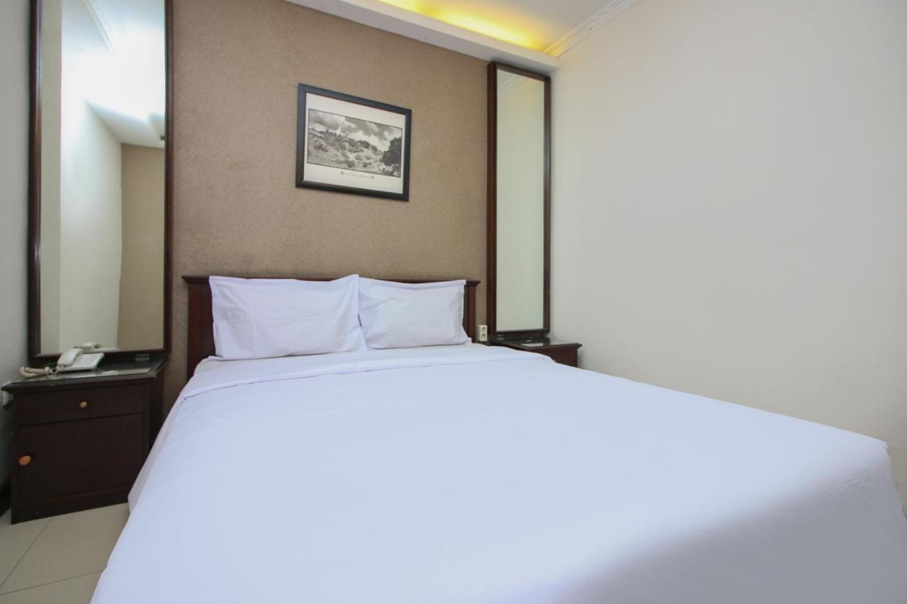 Sky Hotel Buah Batu 1 Bandung Dış mekan fotoğraf